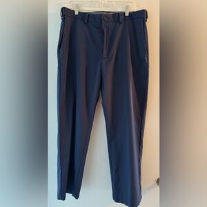 Hagger Men's Navy Dress Pants Cool Right Performance Classic Fit